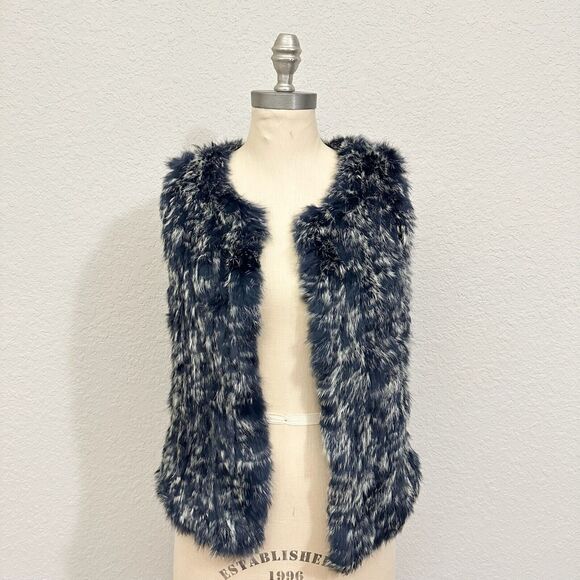 525 AMERICA LUXE Soft Dyed Rabbit Fur Vest in Blue Cozy Winter Gorpcore - Picture 1 of 11